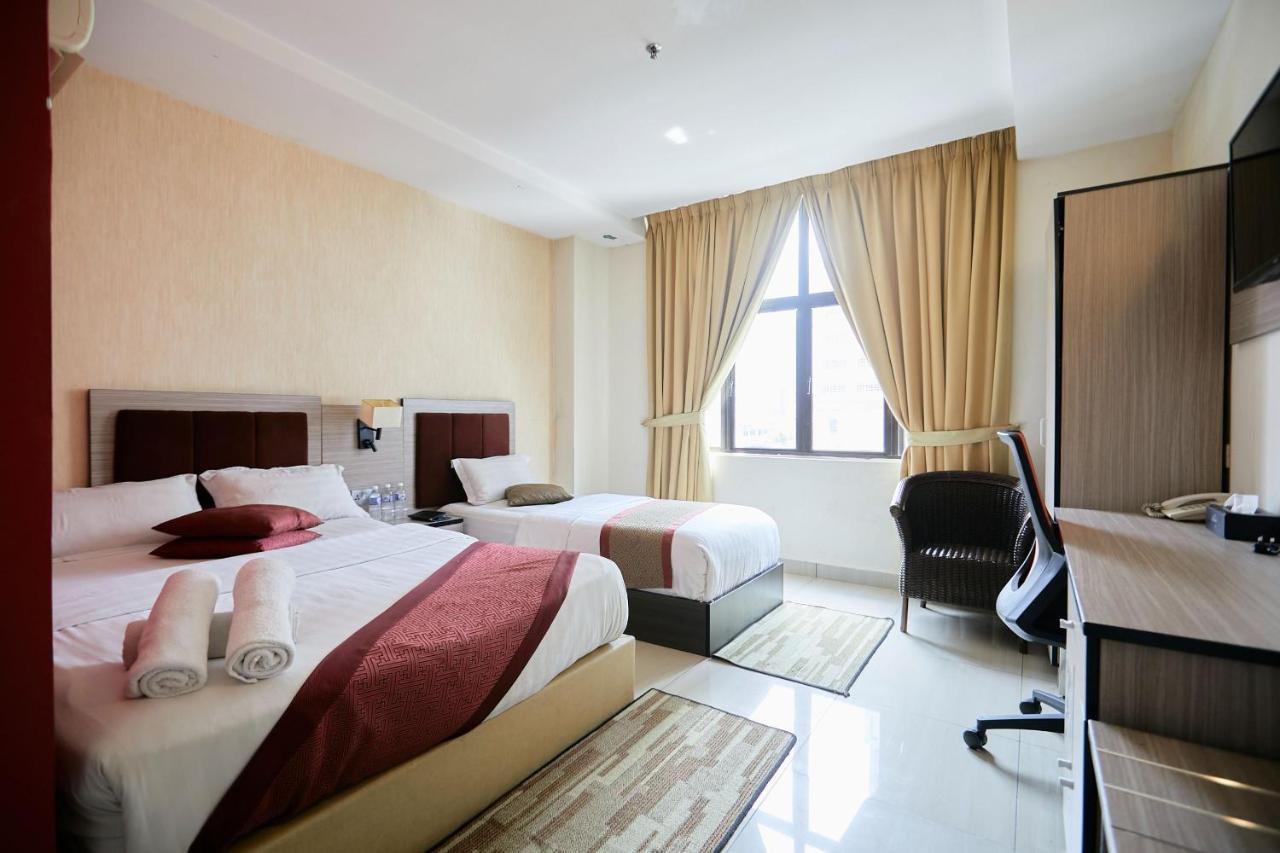 Dolphin Hotel, Chow Kit Kuala Lumpur Extérieur photo