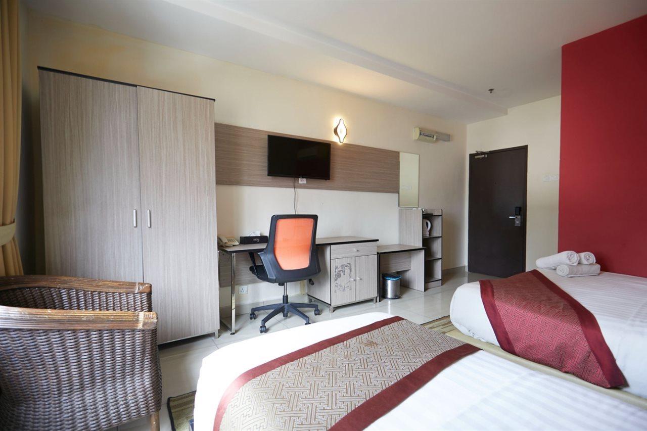 Dolphin Hotel, Chow Kit Kuala Lumpur Extérieur photo