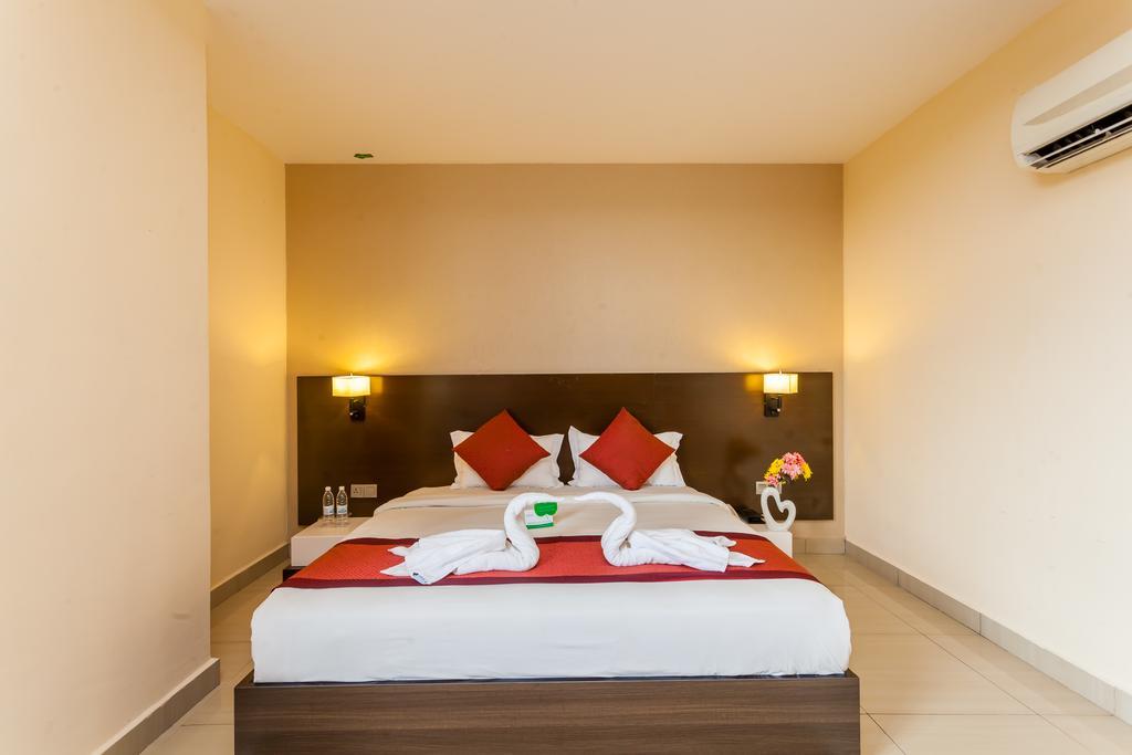 Dolphin Hotel, Chow Kit Kuala Lumpur Extérieur photo